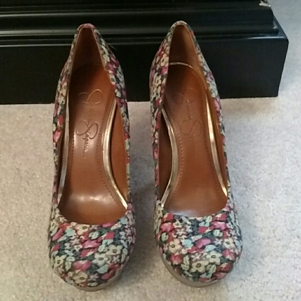 Jessica Simpson multi colored flower platform pump